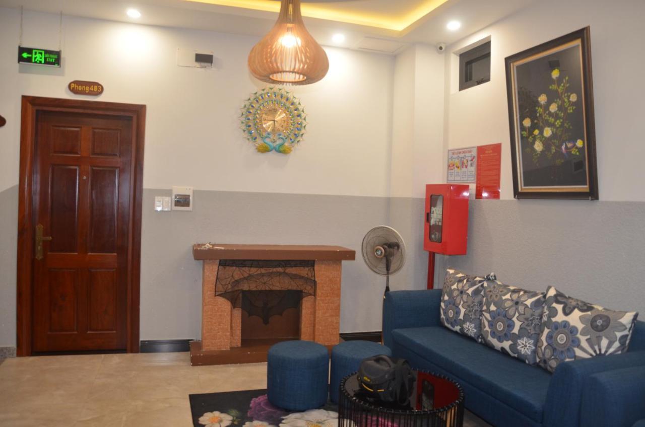 Hào Hoa Hotel Kon Tum Extérieur photo